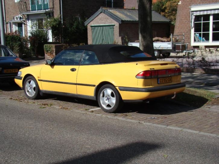 Saab cabrio, geel, voor de liefhebber, problemen electronica