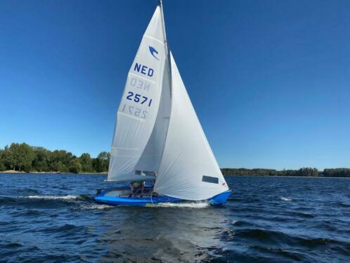 Sailhorse Racing NED 2571 in wedstrijdconditie