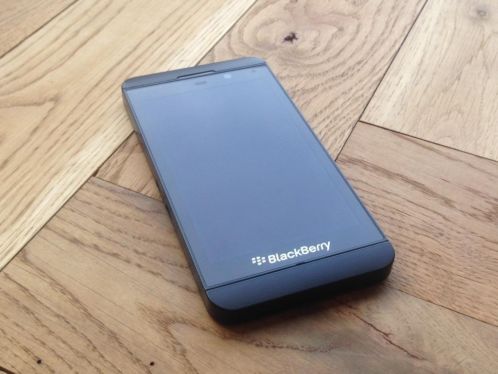 SALE Blackberry Z10 Zwart  4G  4m Garantie  Hoesje 129