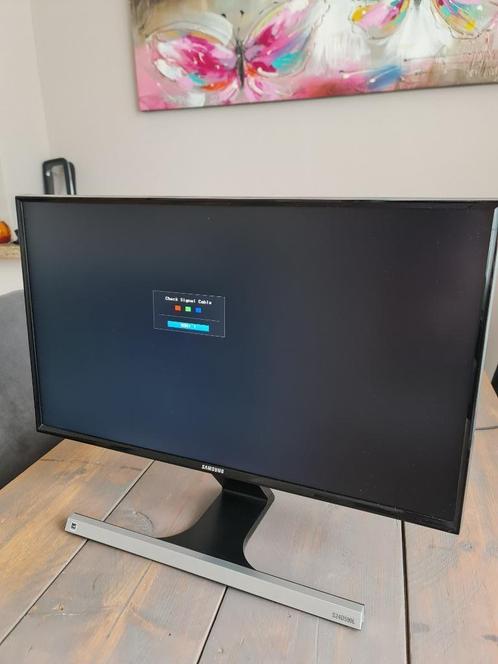 Samsung 24 inch HD monitor (s24d590pl)