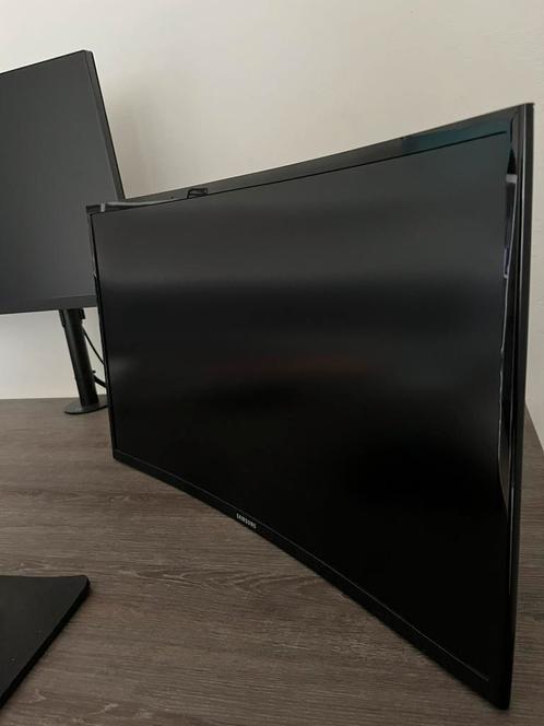 Samsung 27 inch curved monitor