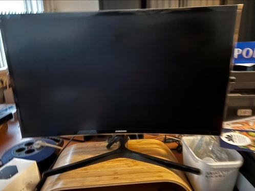 Samsung 27 inch monitor curved in perfecte staat