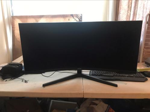 Samsung 34 inch curved gaming monitor