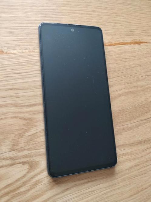 Samsung A52 5G zwart met nieuw hoesje en lader