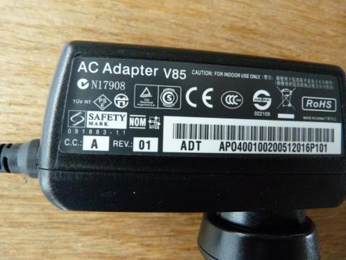 Samsung compatible adapter output 2.1A