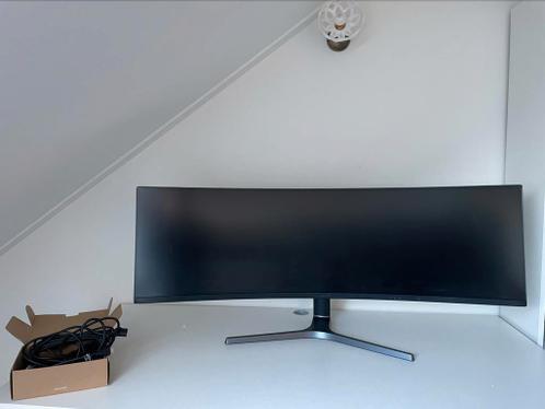 Samsung computer C49RG90