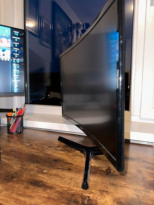 Samsung curved 24 monitor