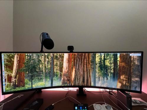 Samsung Curved Ultrawide monitor 49 inch monitor