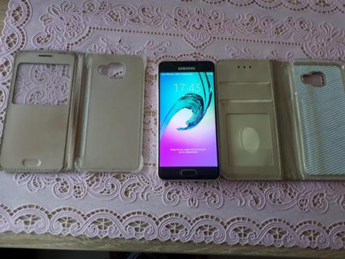 Samsung Galaxy A3 Gold