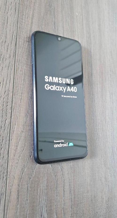 Samsung galaxy a40 64 GB