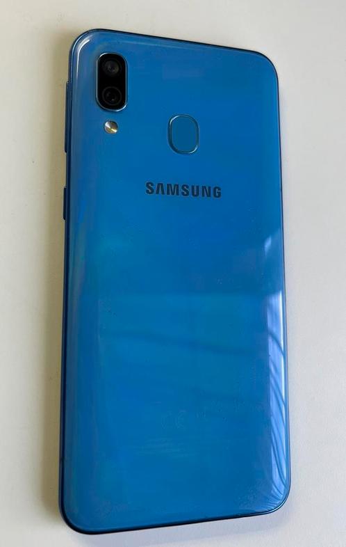 Samsung Galaxy A40 Blauw