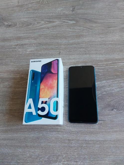 Samsung Galaxy A50 blauw