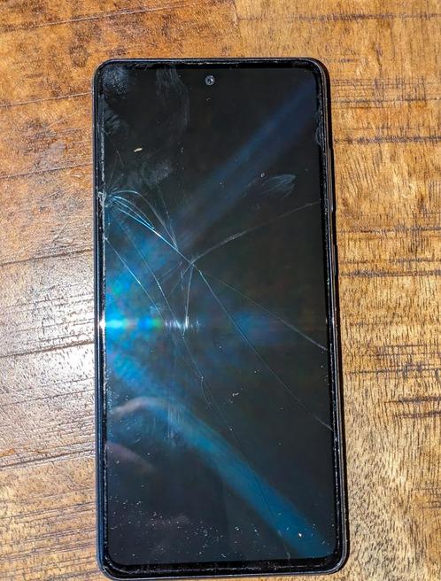 Samsung Galaxy a52 beschadigd aan het scherm wel werkend