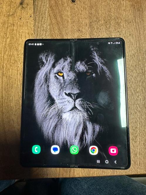 Samsung galaxy fold3