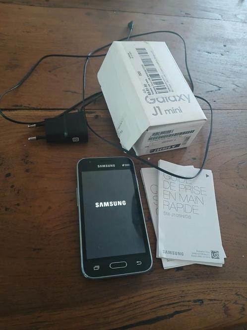 Samsung Galaxy J1 mini duosim inclusief oplader