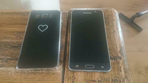 Samsung galaxy J5 2016 16GB (met 1 klein scheurtje)