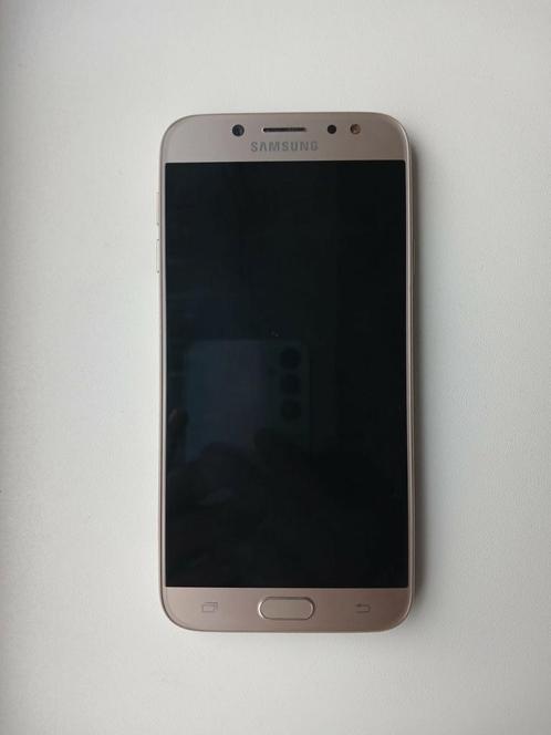 Samsung Galaxy J7 incl. Hoesje en snellader