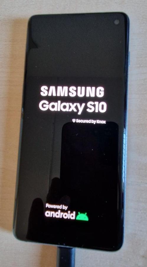 Samsung Galaxy S10 met hoesje