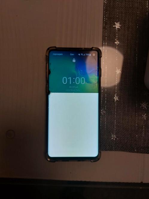 Samsung Galaxy S10 met hoesje (kapotte scherm)