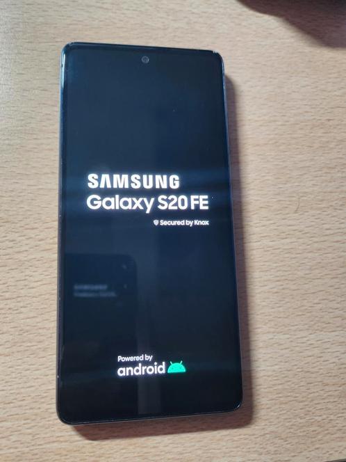 Samsung galaxy s20fe 128 gb in goede staat.