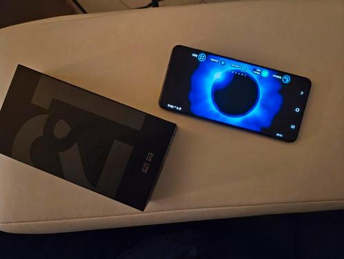 Samsung Galaxy S21 5G met doos, inclusief LED view cover