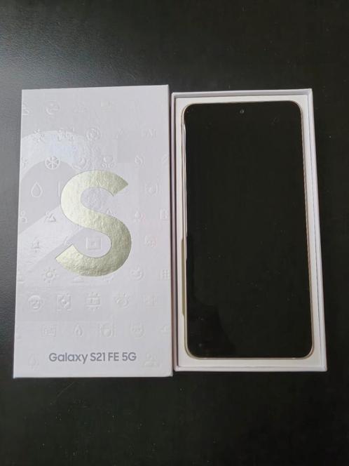 Samsung Galaxy S21 FE 5G Olive green