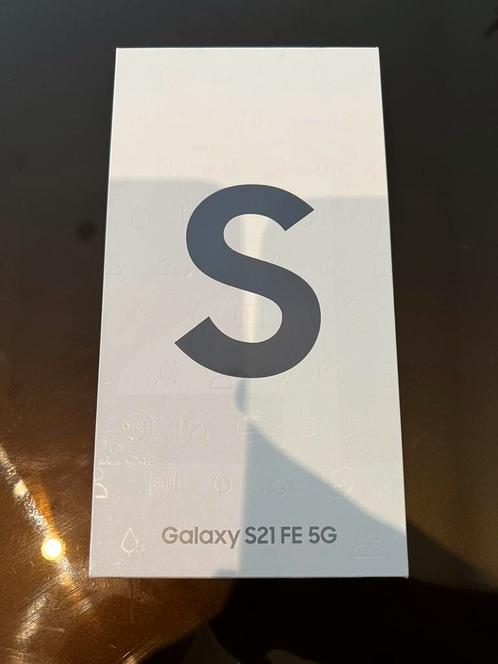SAMSUNG GALAXY S21 FE 5G (SEALED)