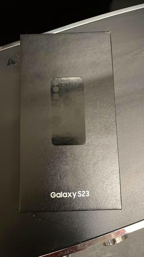 Samsung galaxy S23 128gb Zwart Nieuw, geseald Met bon