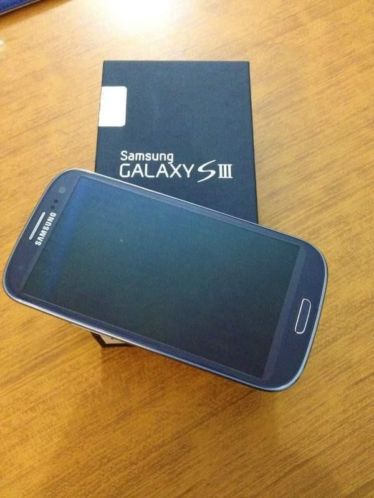 Samsung Galaxy S3 16GB Pebble Blue inclusief alle toebehoren