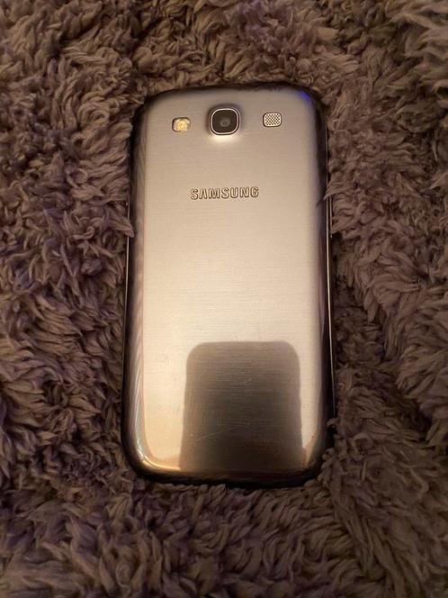 Samsung Galaxy S3 GT-19300