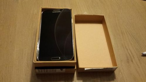 Samsung Galaxy S4 i9505 met Android 5.0.1 Lollipop