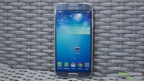 Samsung Galaxy S4 met 32 gb  anderhalf jaar garantie