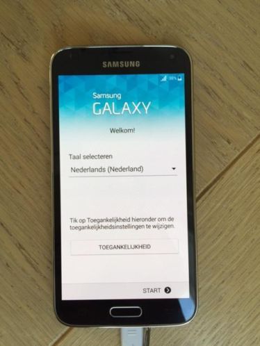 Samsung galaxy S5 blauw 16gb  garantie simlockvrij