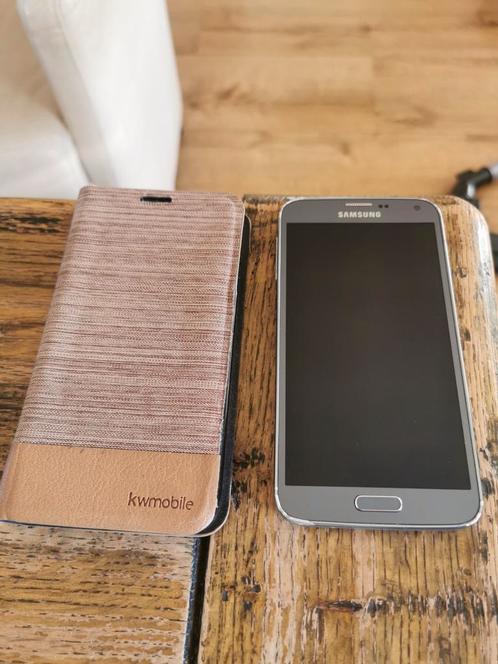 Samsung galaxy S5 neo 16GB  hoesje