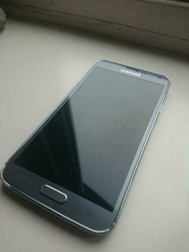 Samsung Galaxy S5 Neo Zilver