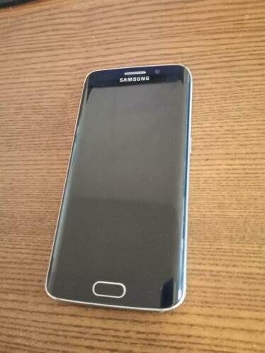 Samsung Galaxy S6 edge zwart ( hoesje en wireless charger) 
