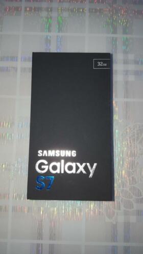 Samsung galaxy S7 32 GB zwart nieuw in doos 230 euro 