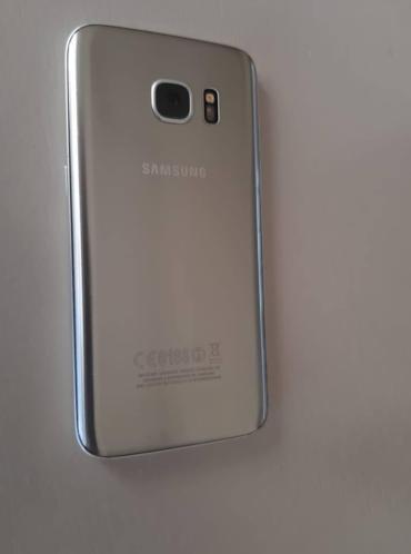 Samsung galaxy s7 smartphone