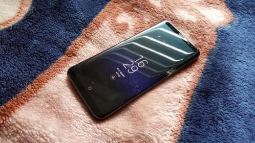 Samsung Galaxy S8 edge Black onyx 64GB met barst S7