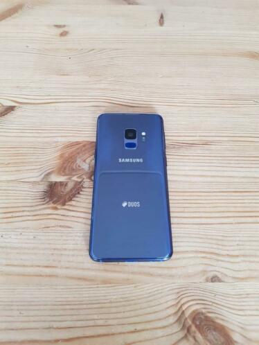Samsung Galaxy S9 64gb Blauw met Alcantara hoesje