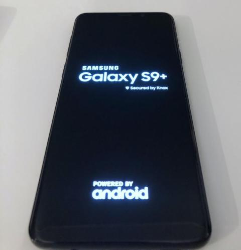 Samsung Galaxy S9  Black 64GB  128 GB  550,-