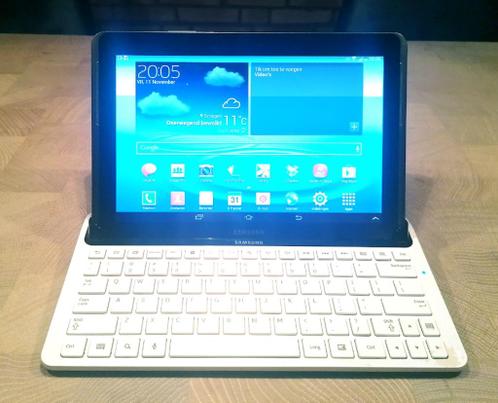 Samsung Galaxy Tab 2 10.1 16GB  Samsung Keyboard Dock