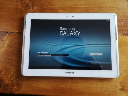 Samsung Galaxy tab 2 10.1 incl opberghoes en samsung oplader