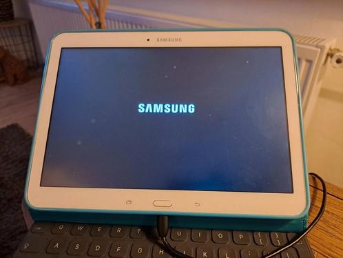 Samsung Galaxy tab 4. Z.g.a.n, inclusief beschermhoes