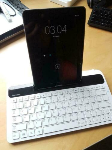 Samsung Galaxy Tab 7.7034 tablet 16GB  keyboard dock