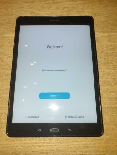 Samsung Galaxy Tab A 9.7034 - met nieuwe lader en hoes