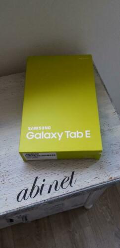Samsung Galaxy Tab E inclusief hoes (30euro)