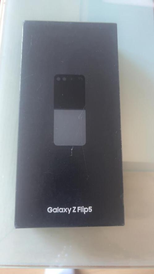 Samsung Galaxy Z Flip5