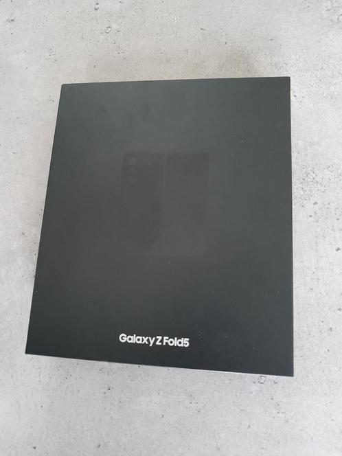 Samsung Galaxy Z Fold5 256GB Phantom Black nieuw in doos
