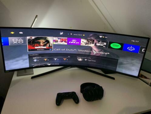 Samsung Odyssey G9 49 QLED monitor